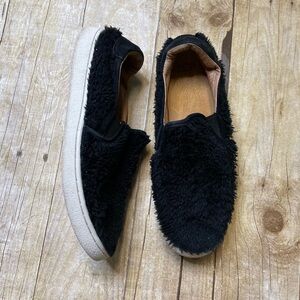 UGG Women’s Black Ricci Sherpa Slip On Loafer Shoe